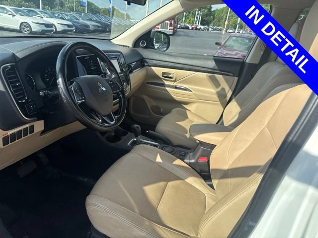 Used 2016 Mitsubishi Outlander SEL FWD image 10