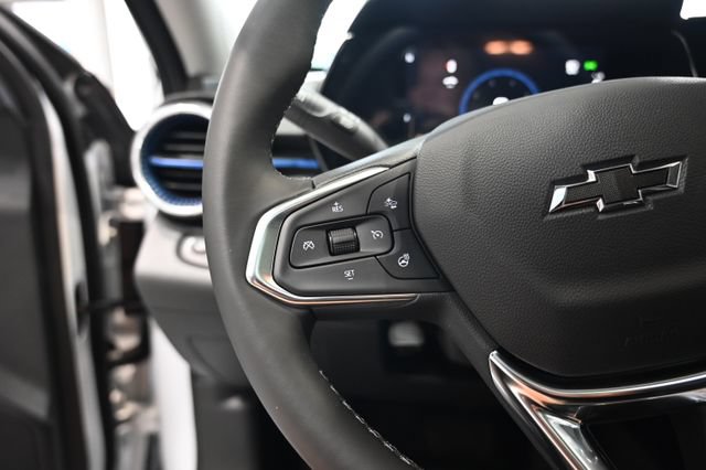New 2026 Chevrolet Trax LT w/ Sunroof Package FWD image 22