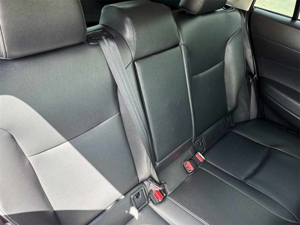 Used 2022 Toyota Corolla Cross XLE image 21