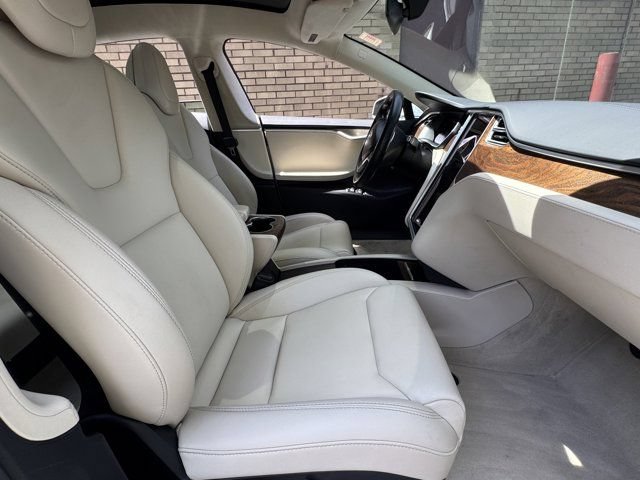 Used 2018 Tesla Model S 100D AWD/4WD image 10