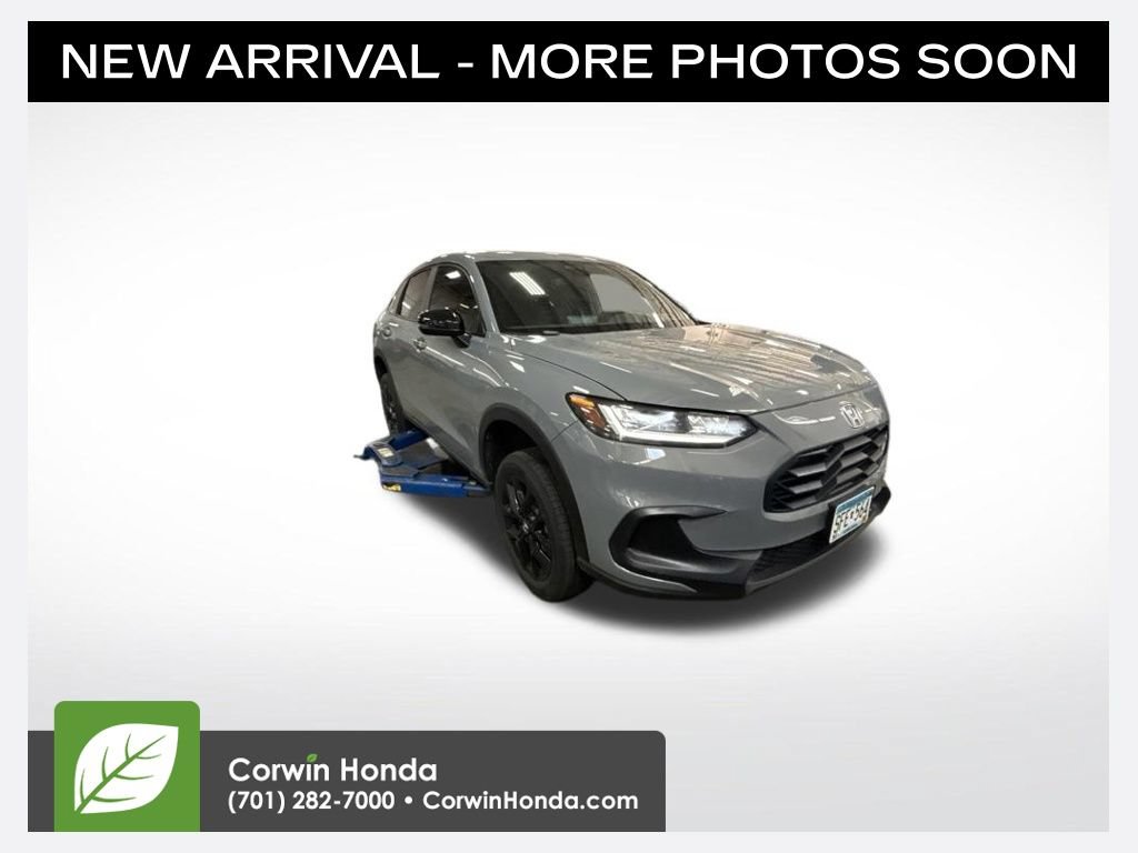 Used 2025 Honda HR-V Sport image 1