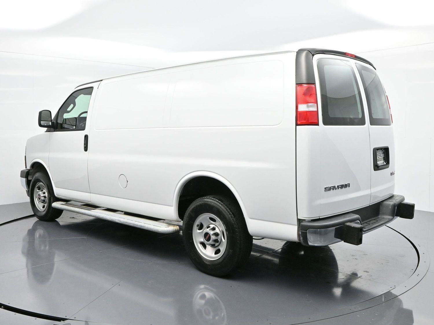 Used 2024 GMC Savana 2500 w/ Driver Convenience Package image 5