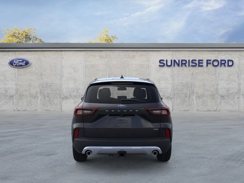New 2025 Ford Escape SE w/ Class II Trailer Tow Package FWD image 5