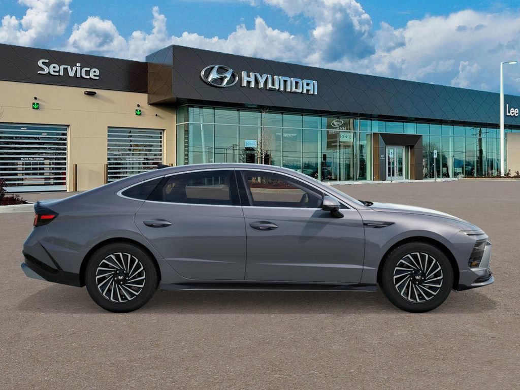 New 2026 Hyundai Sonata SEL FWD image 7
