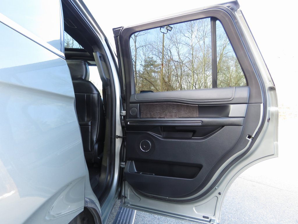 Used 2019 Ford Expedition Limited w/ Equipment Group 301A image 15