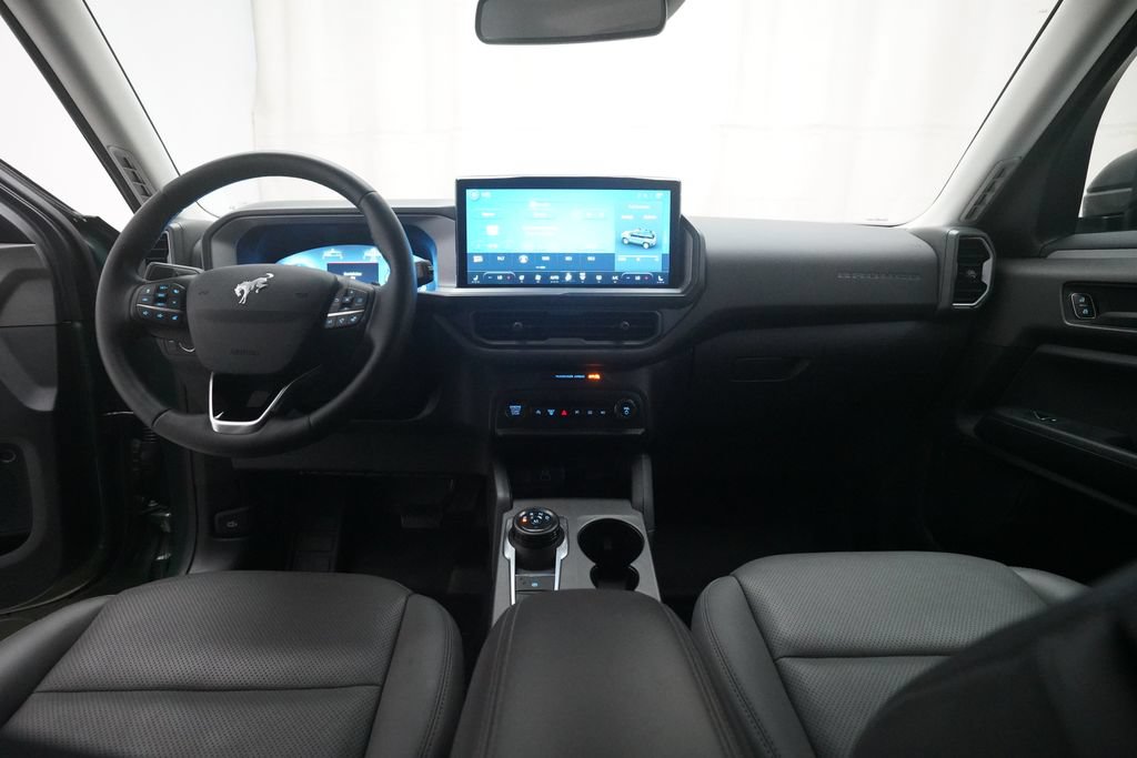Used 2025 Ford Bronco Sport Badlands AWD/4WD image 5