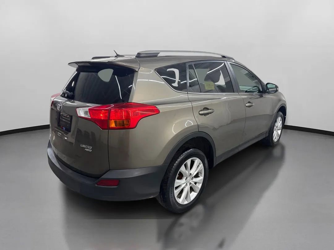 Used 2014 Toyota RAV4 Limited image 10