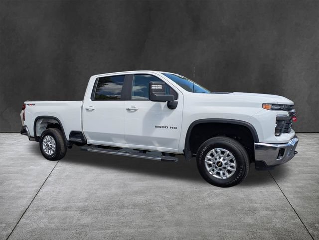 Used 2025 Chevrolet Silverado 2500 LT w/ Convenience Package AWD/4WD video 2