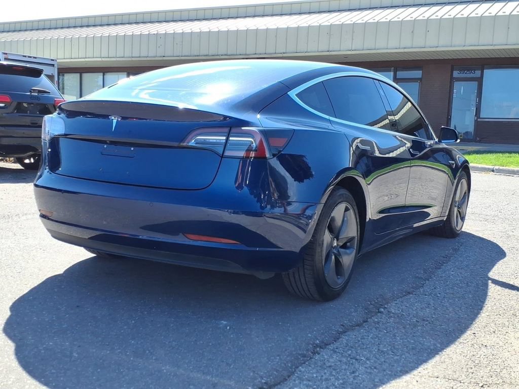 Used 2018 Tesla Model 3 Long Range AWD/4WD image 5