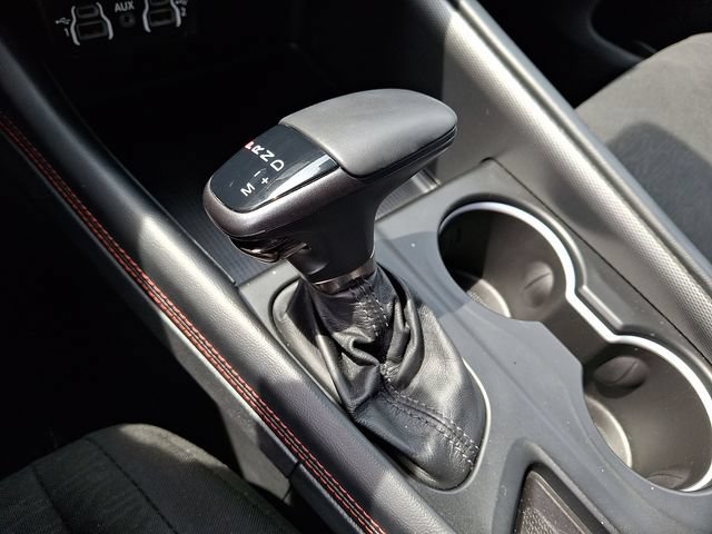 Used 2025 Dodge Durango GT AWD/4WD image 12