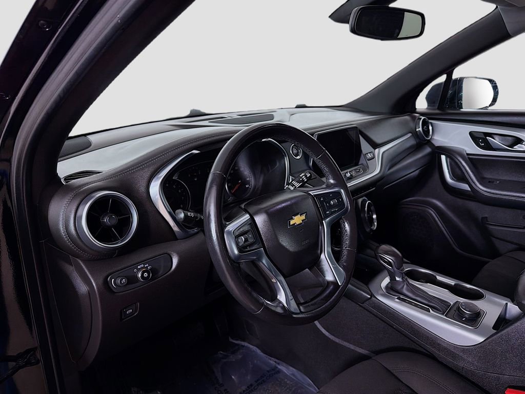 Used 2020 Chevrolet Blazer LT image 15