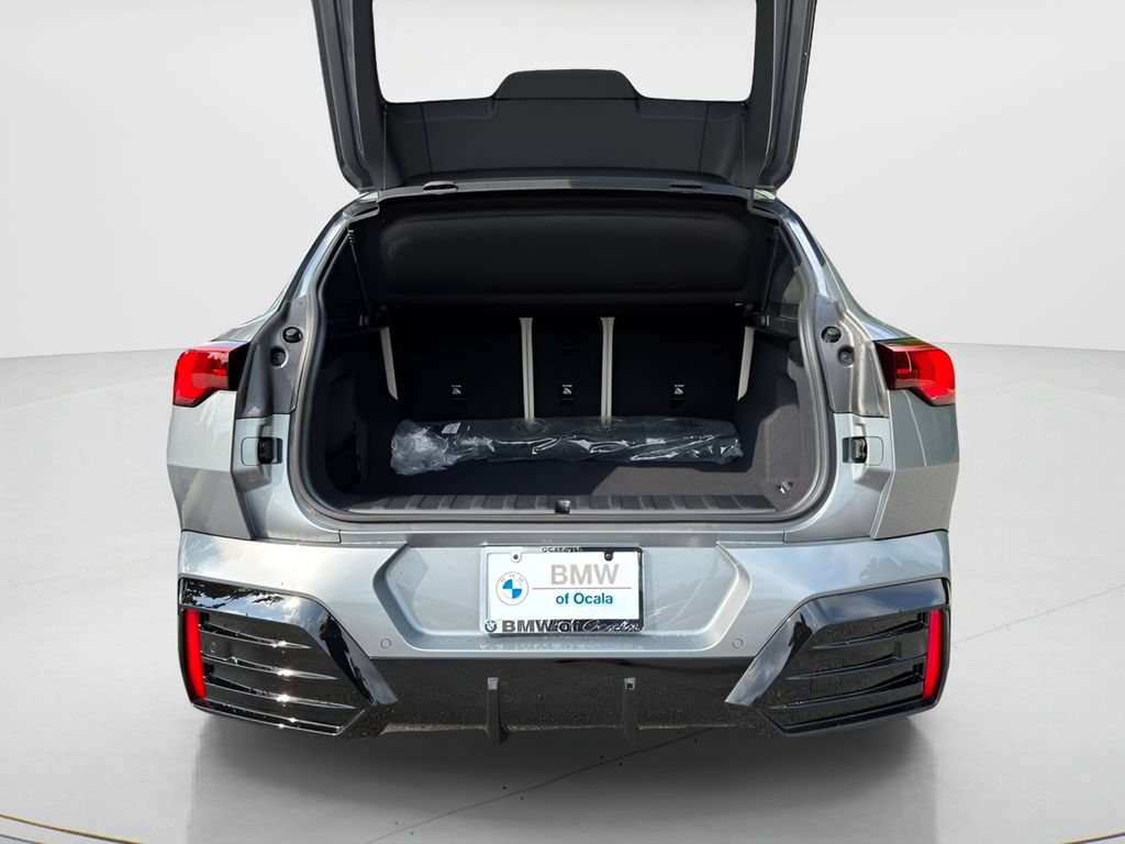 New 2026 BMW X2 xDrive28i AWD/4WD image 22