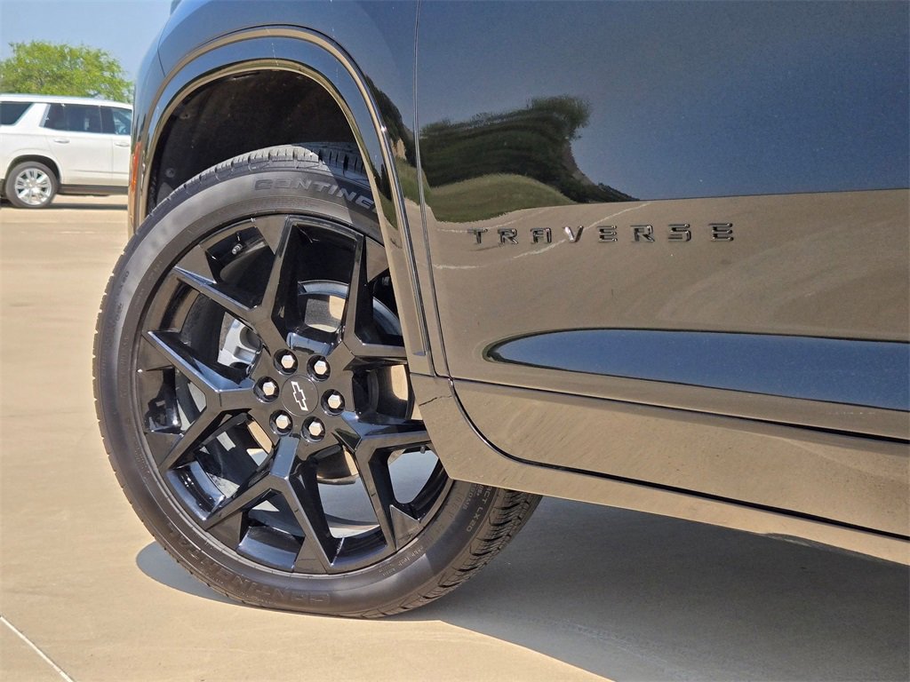 Used 2024 Chevrolet Traverse RS w/ LPO, Floor Liner Package image 29