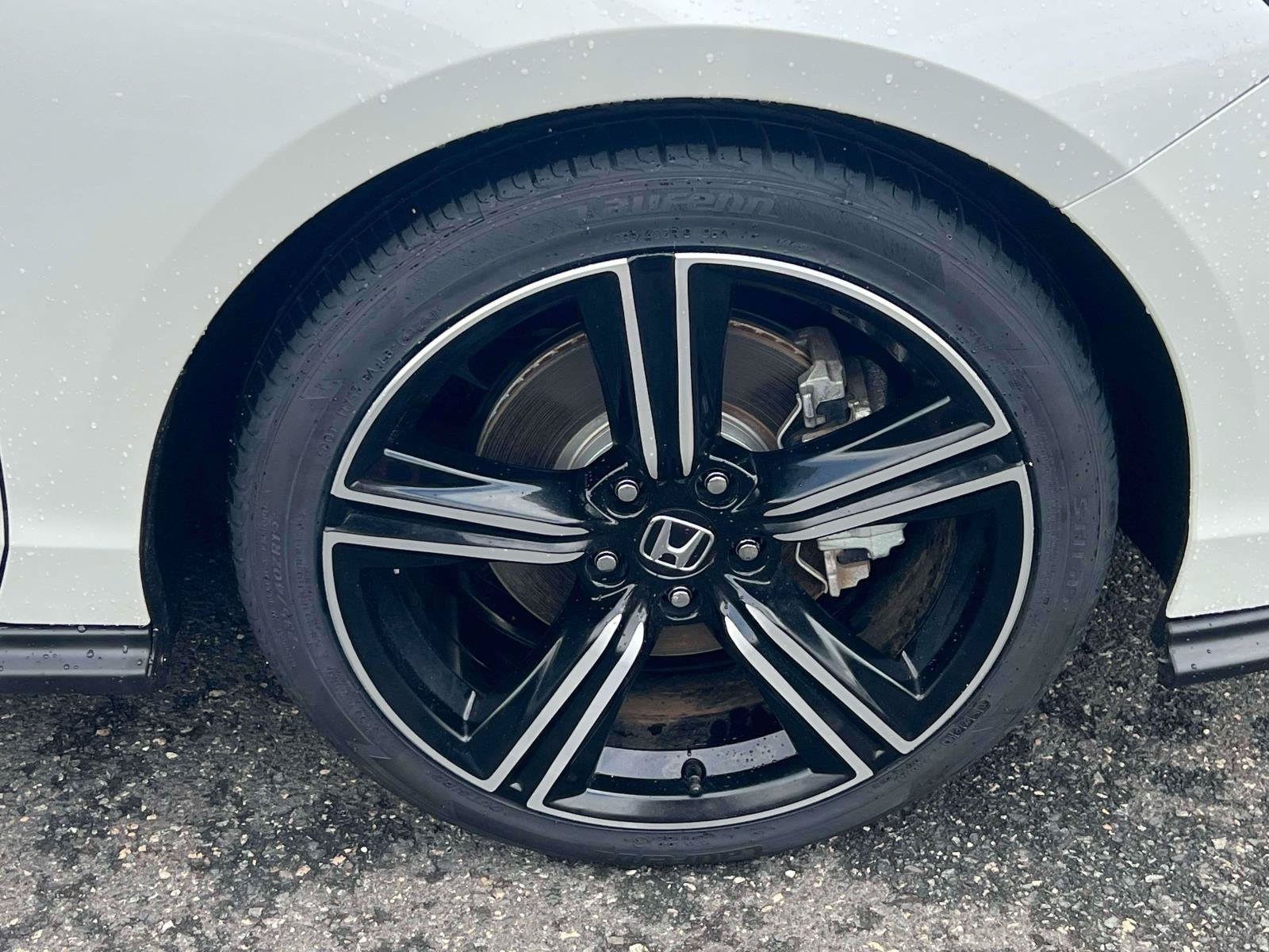 Used 2025 Honda Accord Sport image 6