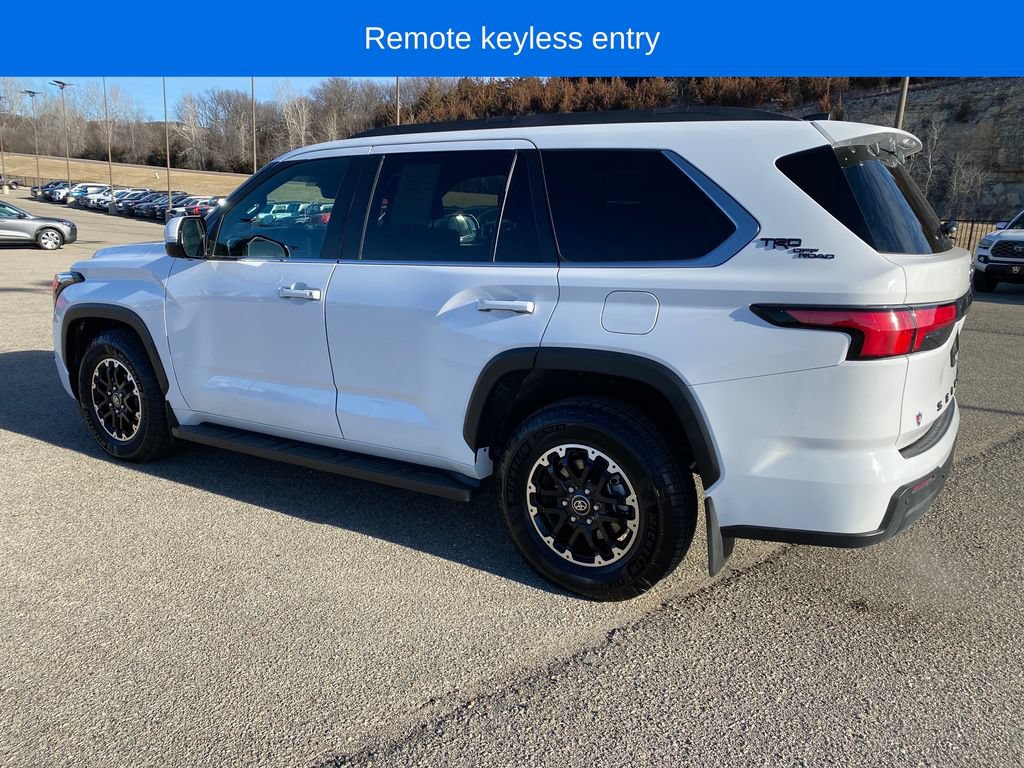 Used 2025 Toyota Sequoia 4WD image 4