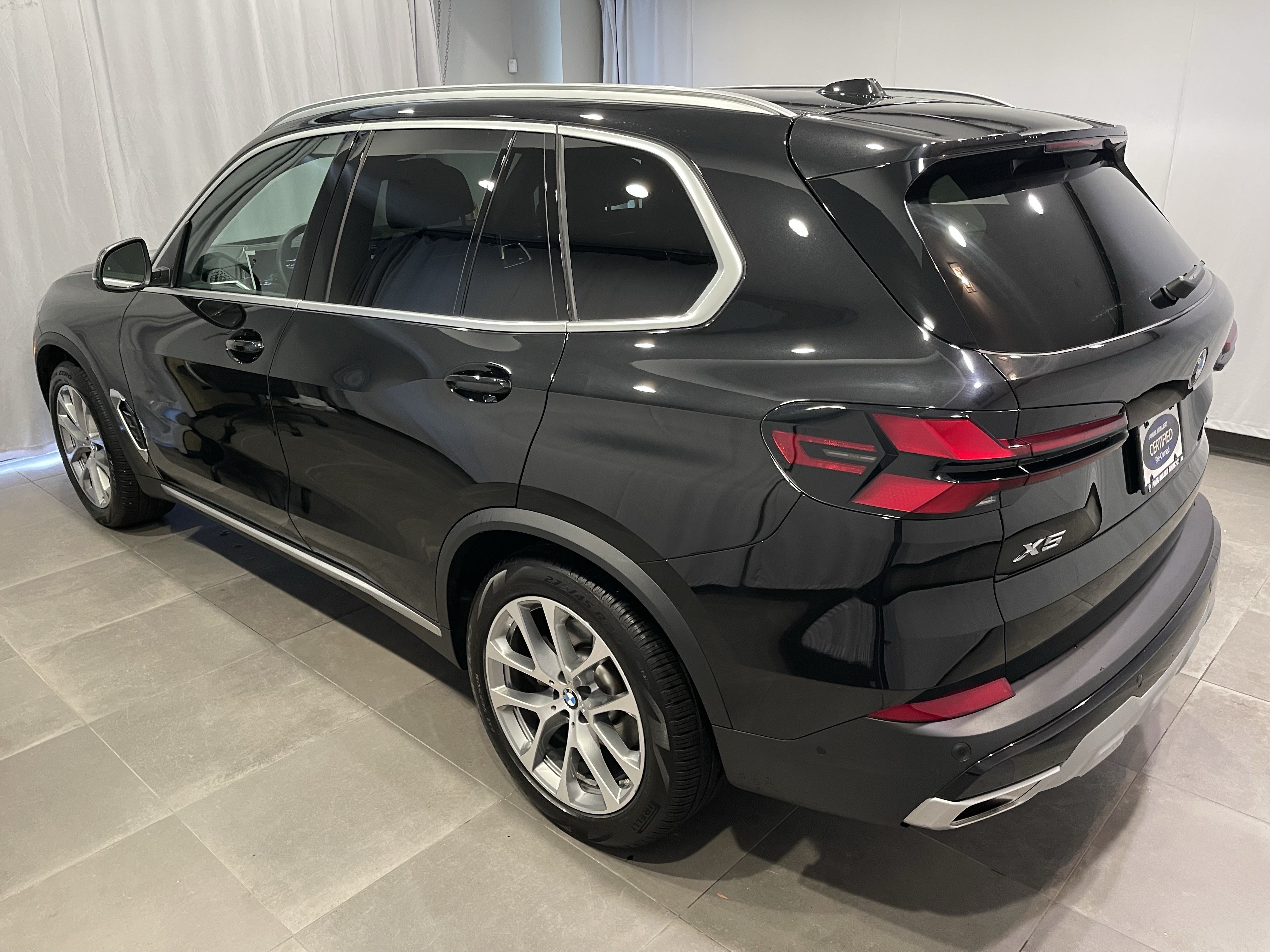 Used 2026 BMW X5 xDrive40i w/ Climate Comfort Package AWD/4WD image 4