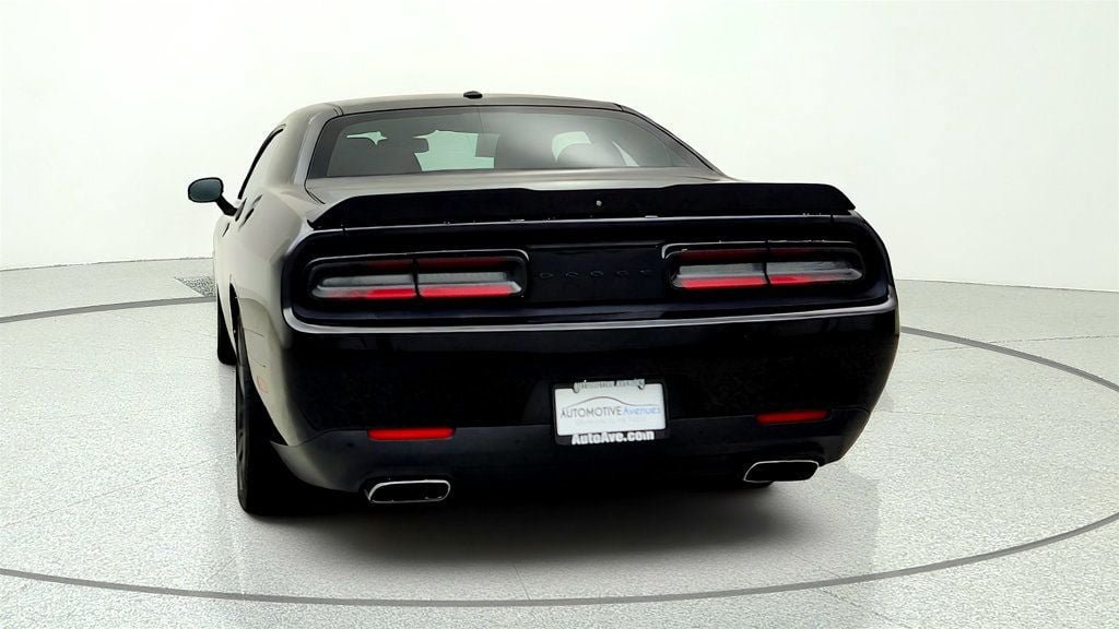 Used 2020 Dodge Challenger R/T w/ Blacktop Package RWD image 6