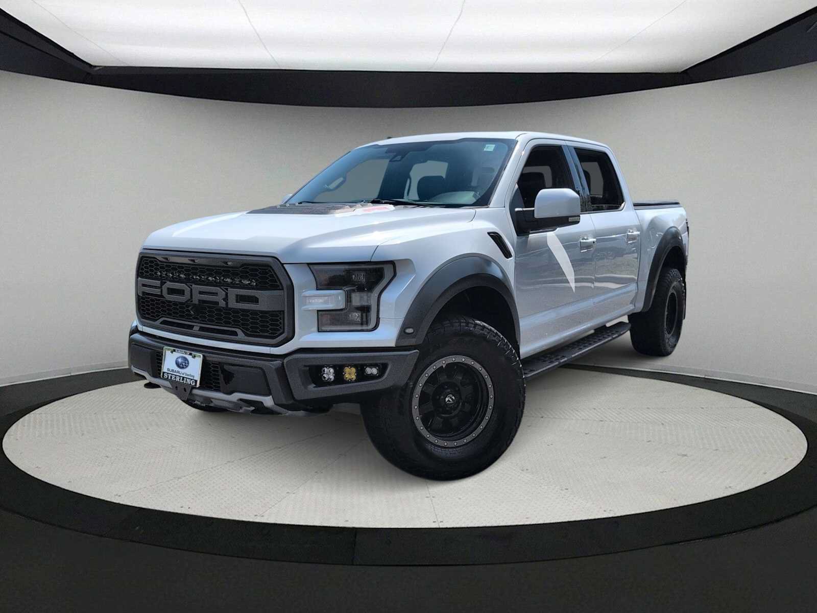 Used 2017 Ford F150 Raptor w/ Equipment Group 802A Luxury AWD/4WD image 1