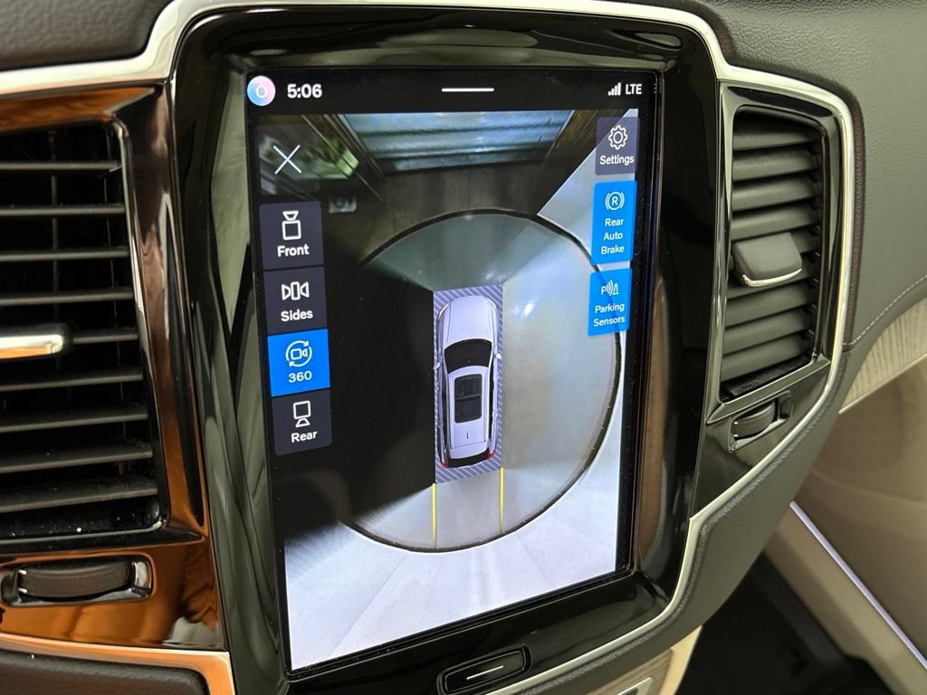 Used 2023 Volvo XC90 B6 Ultimate w/ Protection Package AWD/4WD image 44