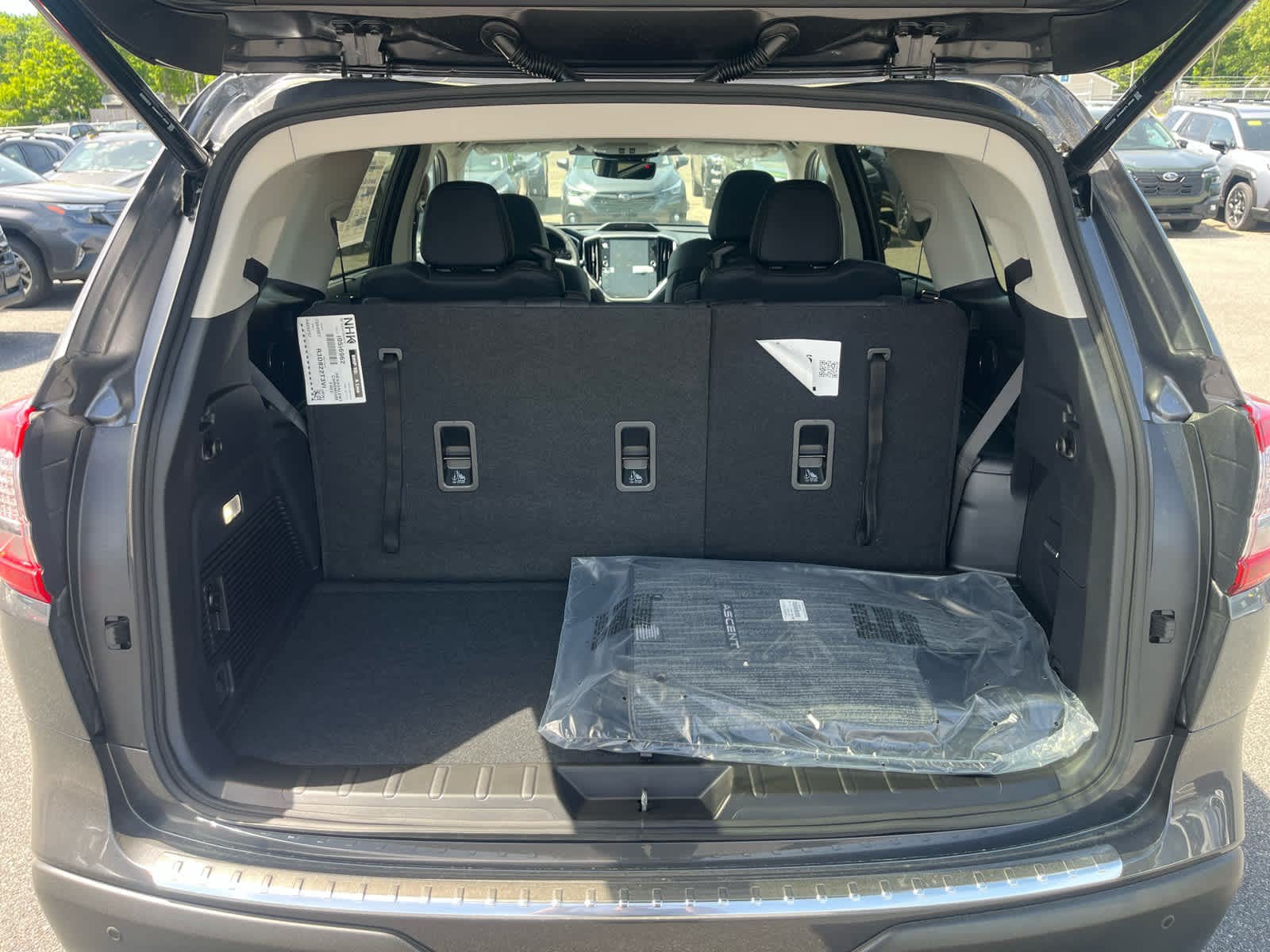 New 2026 Subaru Ascent Limited AWD/4WD image 24