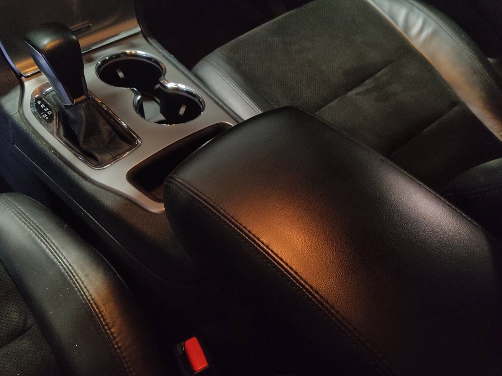 Used 2018 Jeep Grand Cherokee Altitude image 26