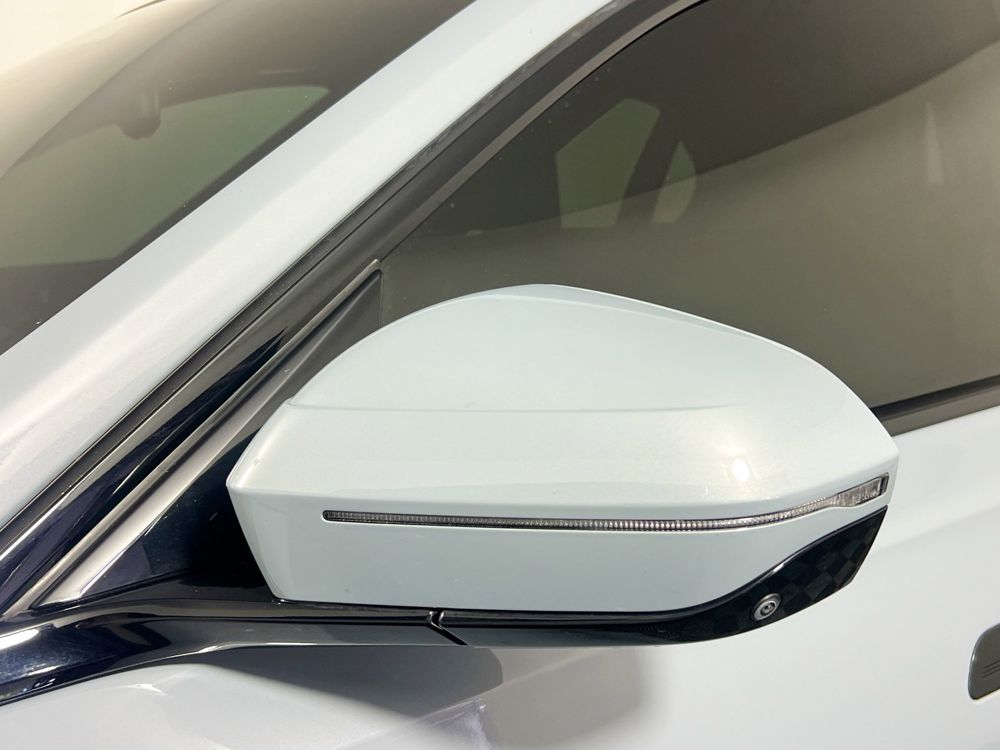 Used 2024 BMW 740i RWD image 12