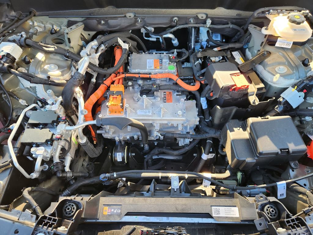 Used 2026 Cadillac Vistiq Sport w/ LPO, Floor Liner Package image 32