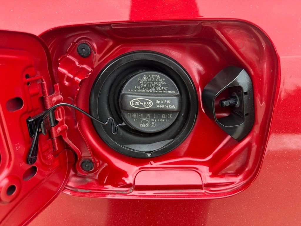 Used 2021 Toyota Corolla LE w/ Carpet Mat Package (TMS) image 44