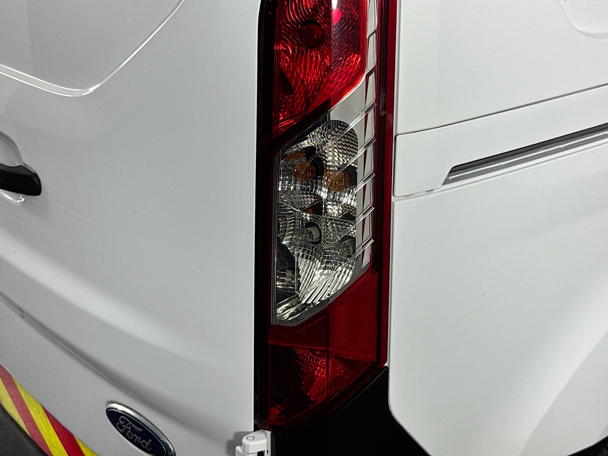 Used 2022 Ford Transit Connect XL image 28