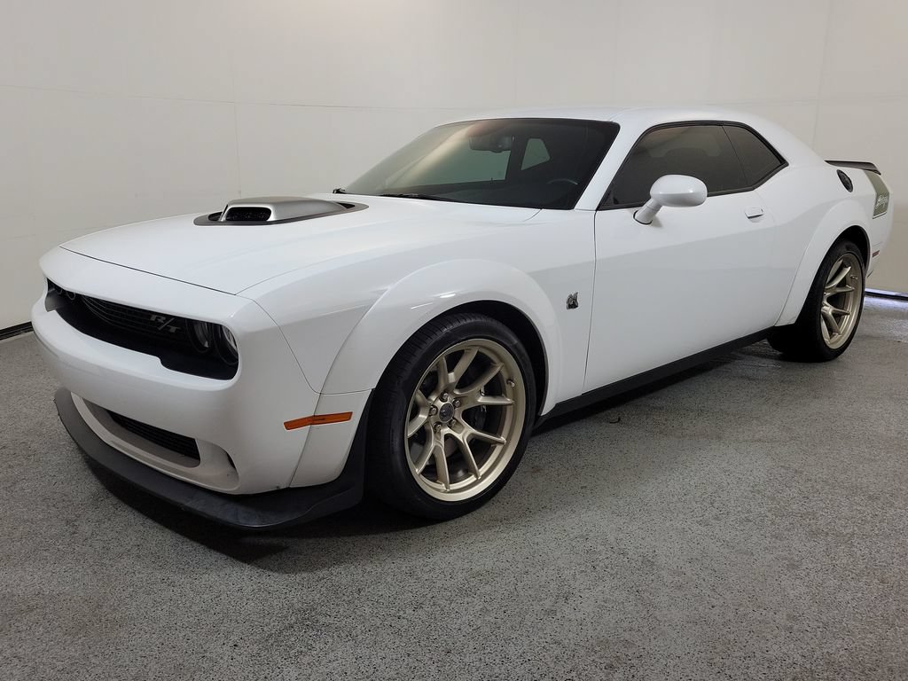 Used 2023 Dodge Challenger R/T Scat Pack RWD image 3