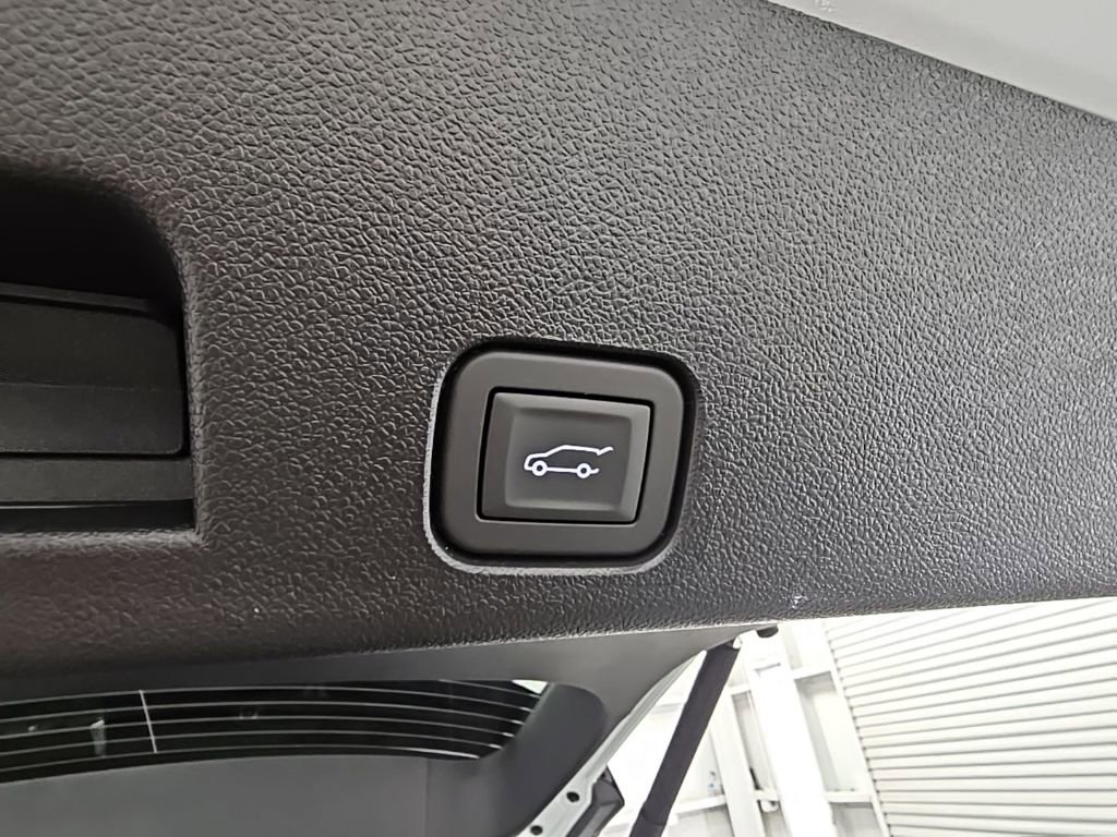New 2026 GMC Acadia Elevation w/ Black Edition FWD image 36