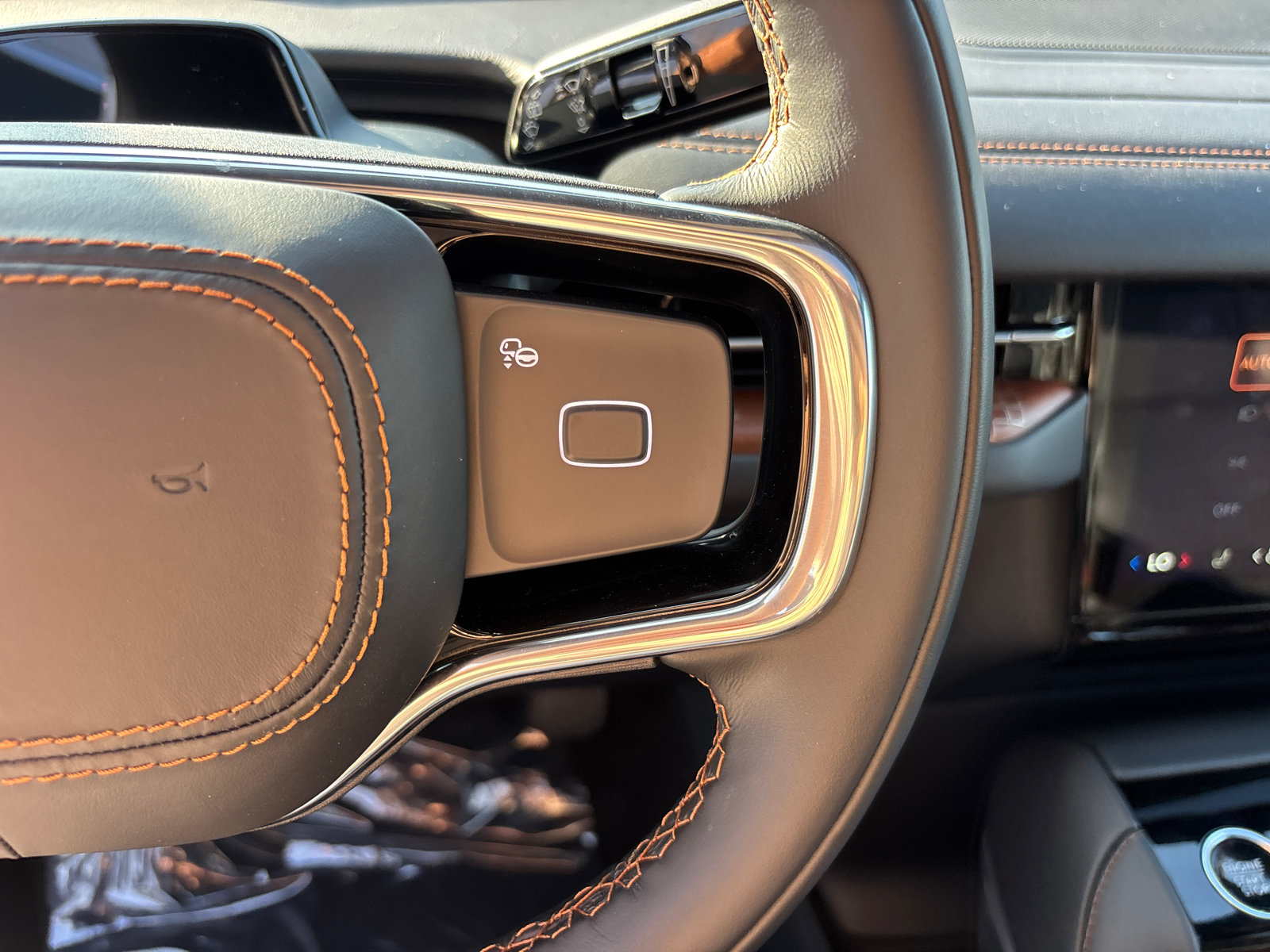 New 2027 Lincoln Navigator Black Label AWD/4WD image 17