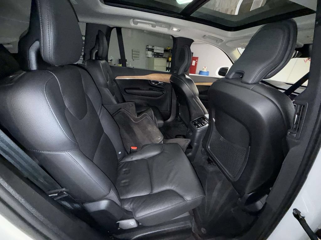 Used 2023 Volvo XC90 T8 Plus AWD/4WD image 16