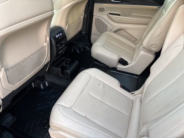 Used 2021 Jeep Grand Cherokee L Limited image 33