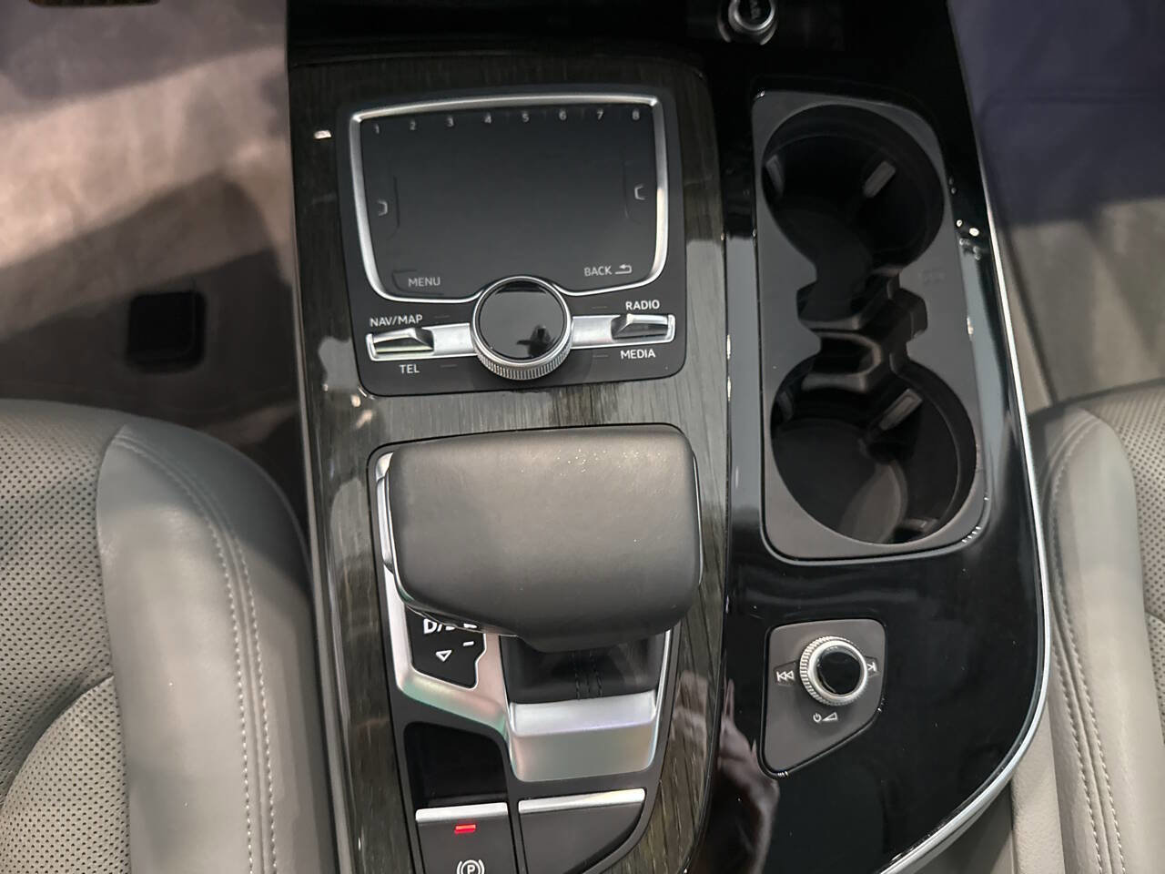 Used 2017 Audi Q7 3.0T Premium Plus image 22