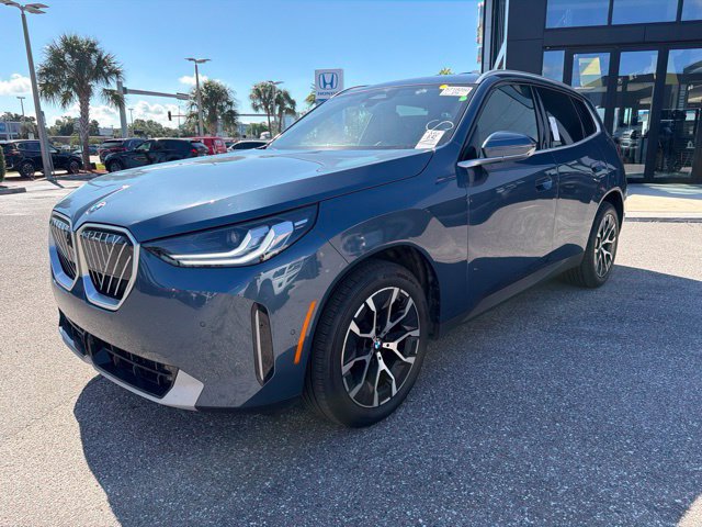 Used 2026 BMW X3 xDrive30i w/ Premium Package AWD/4WD image 3