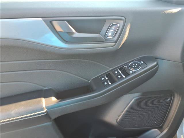 Used 2023 Ford Escape Active AWD/4WD image 16