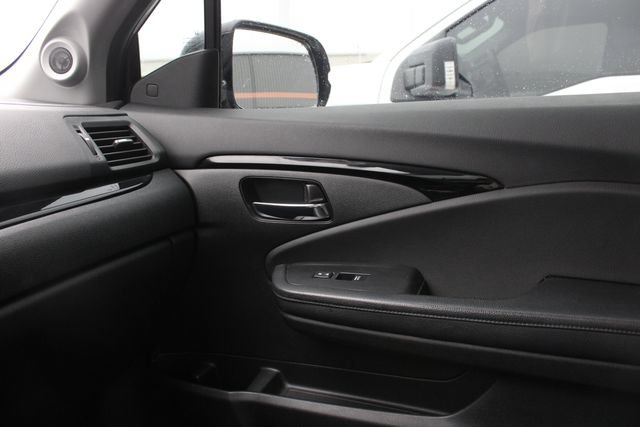 Used 2016 Honda Pilot Elite image 22