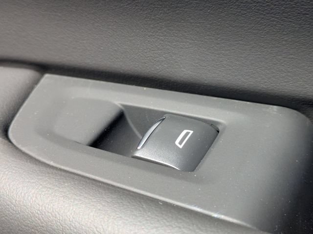 New 2026 Chevrolet Tahoe High Country AWD/4WD image 37
