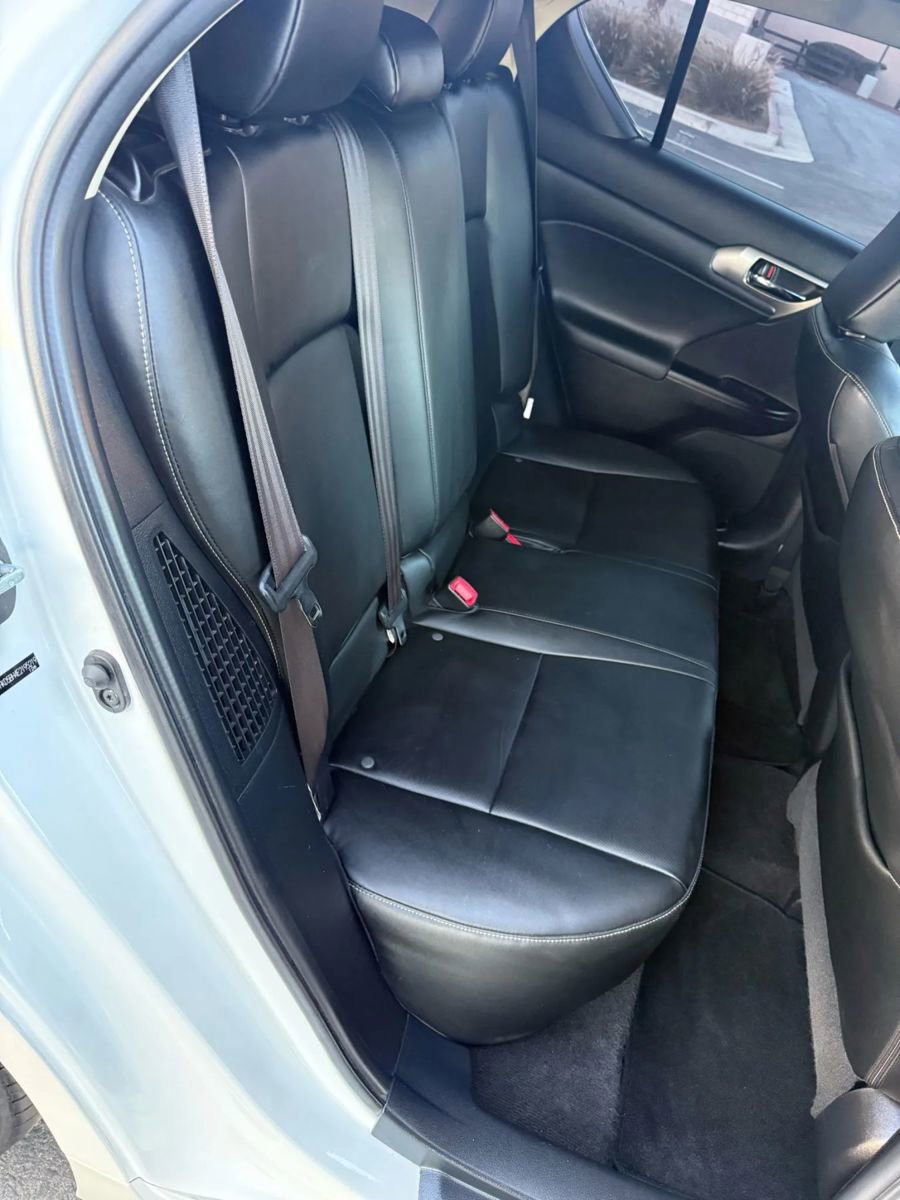 Used 2014 Lexus CT 200h Premium image 31