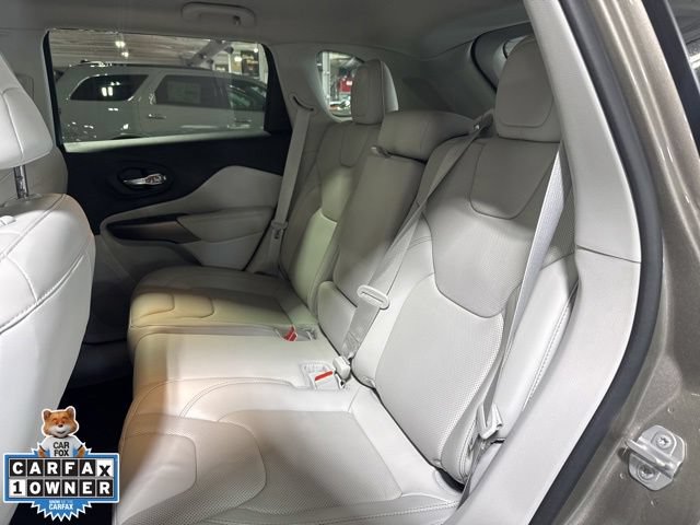 Used 2020 Jeep Cherokee Limited AWD/4WD image 32