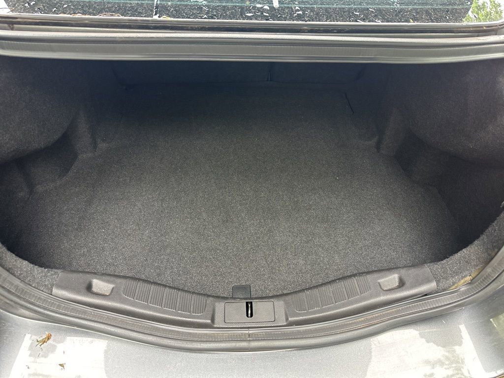 Used 2016 Ford Fusion Titanium FWD image 8