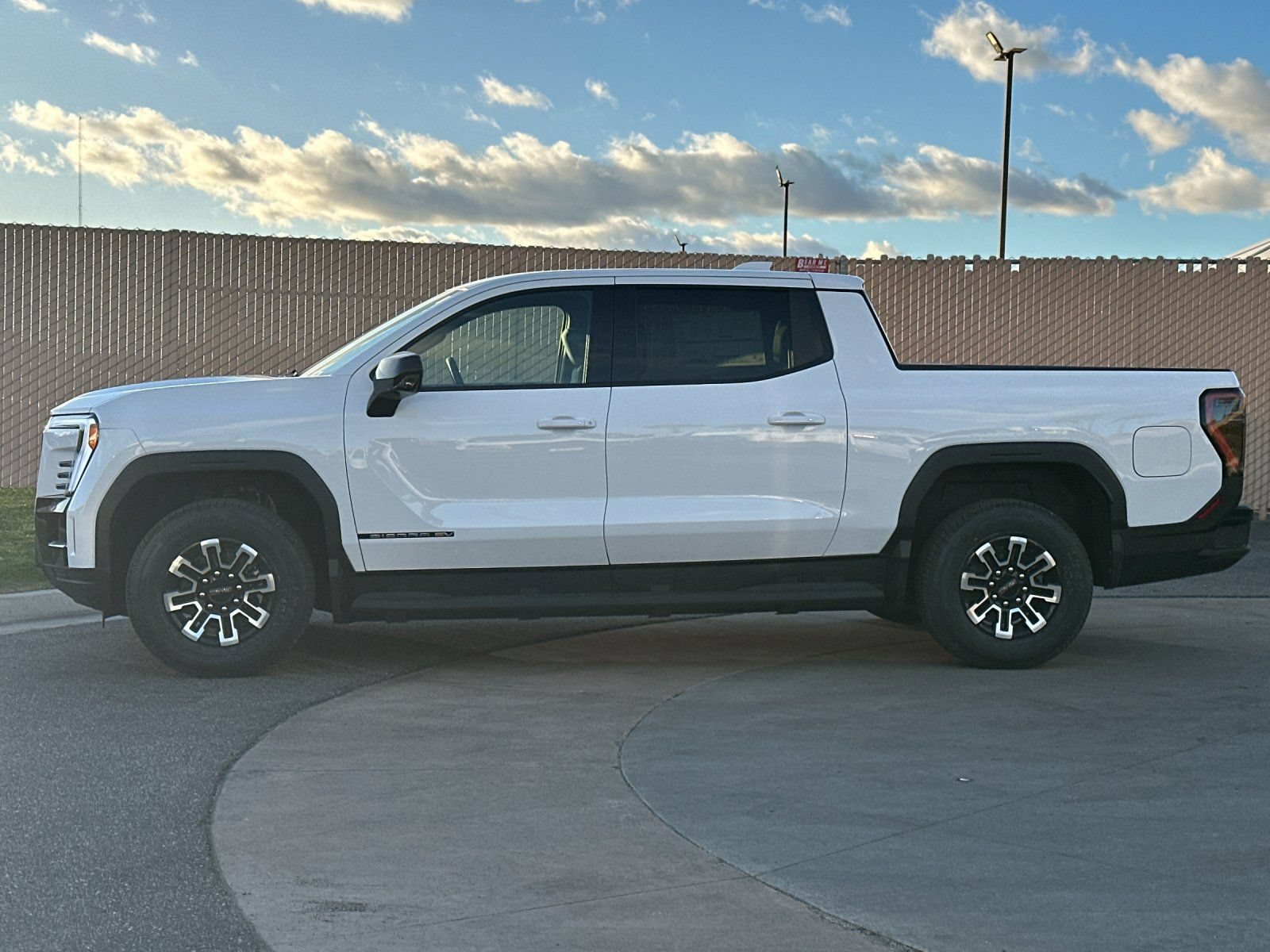 New 2026 GMC Sierra EV Elevation AWD/4WD image 7