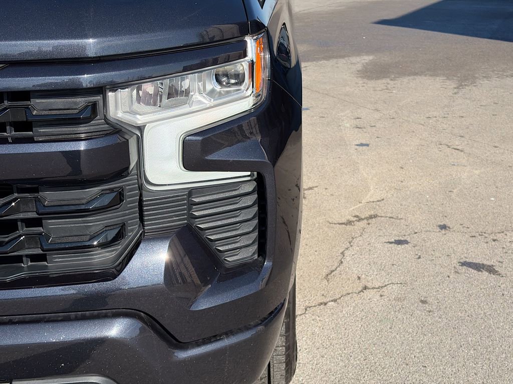 Used 2024 Chevrolet Silverado 1500 RST w/ Z71 Off-Road Package image 11