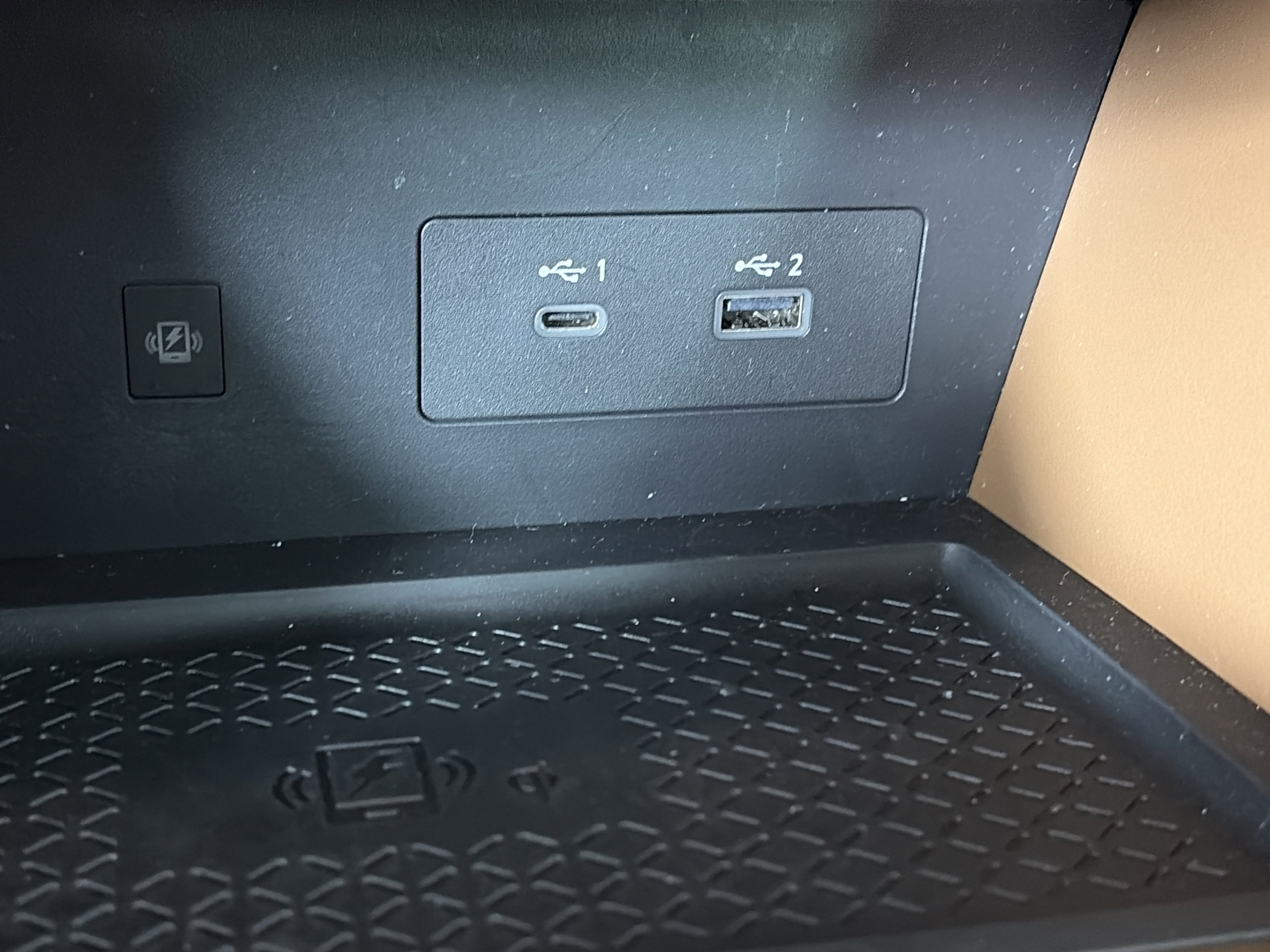 Certified 2025 Nissan Pathfinder Platinum w/ Cargo Package image 31