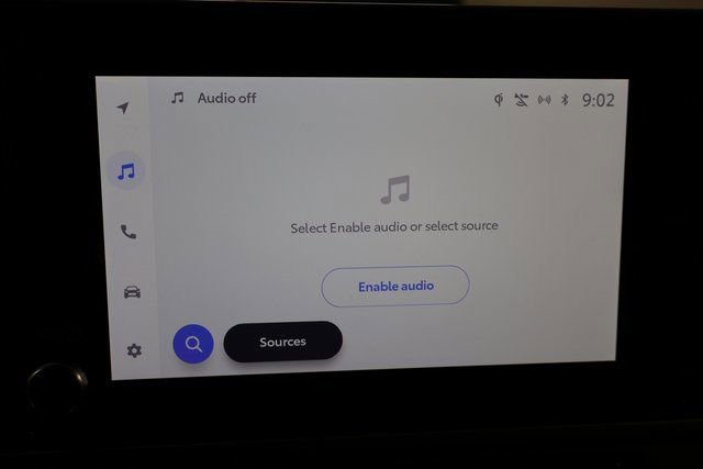 Used 2025 Toyota Camry SE image 24