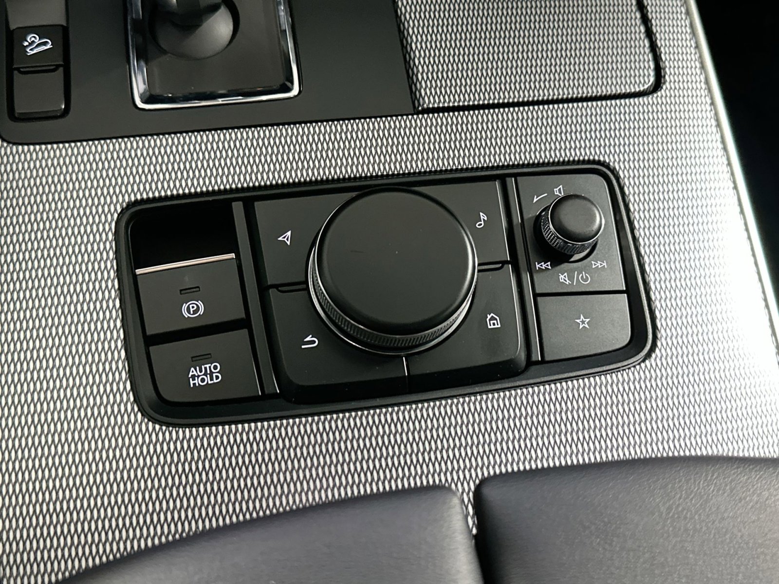 Used 2024 MAZDA CX-90 Plug-In Hybrid w/ Premium Pkg image 23