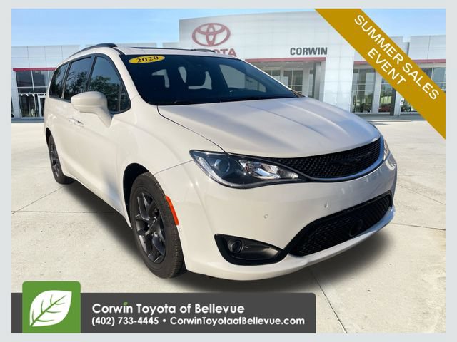 Used 2020 Chrysler Pacifica Touring-L Plus FWD image 1