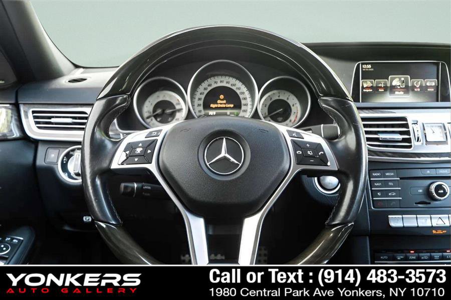 Used 2016 Mercedes-Benz E 350 4MATIC Wagon image 25