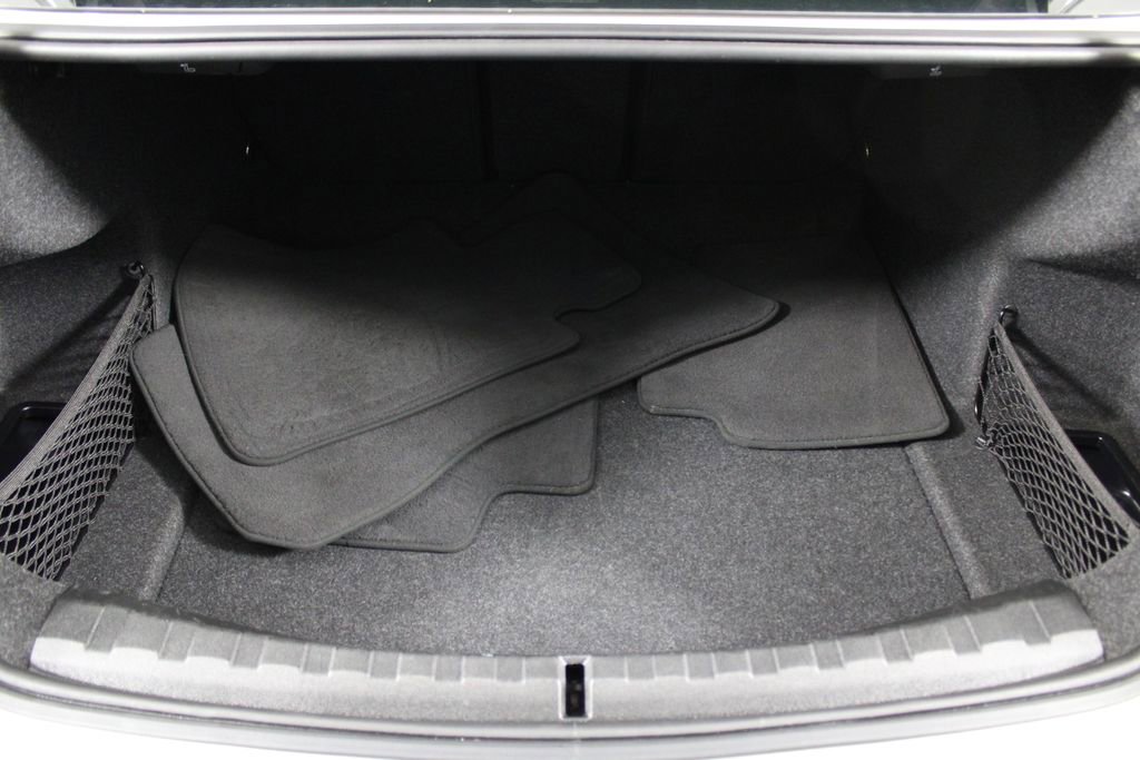 Used 2022 BMW 330i Sedan image 16